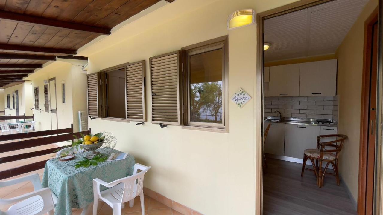Villaggio Villa Lubrense มัสซาลูเบรนเซ ภายนอก รูปภาพ